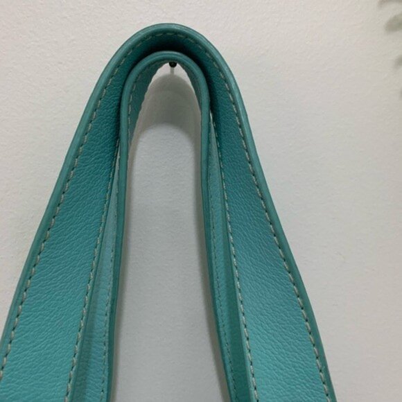 CNKW Genuine Leather Classy Teal Color Handbag - Picture 5 of 12